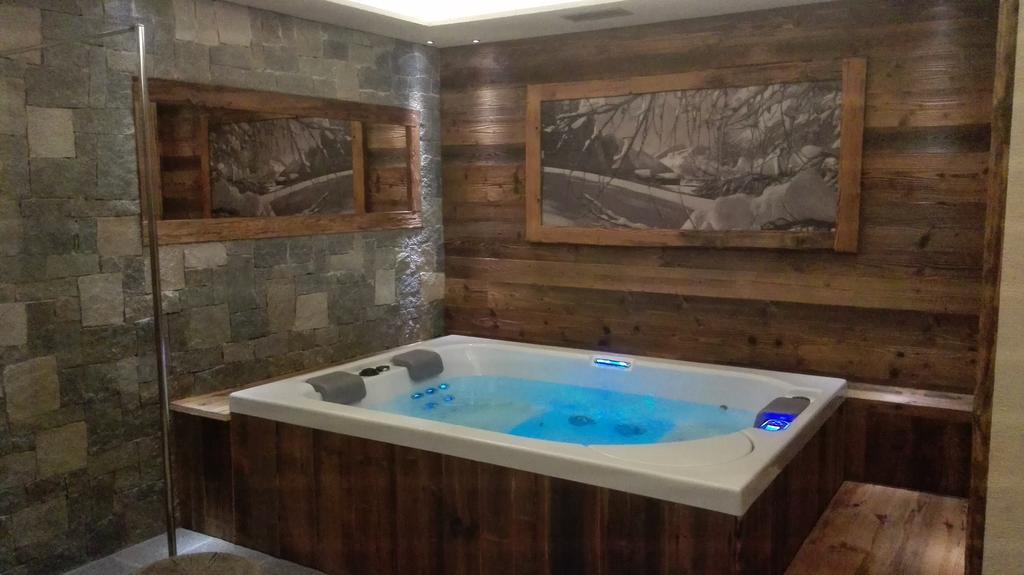 Residence Baita Cusini リヴィーニョ エクステリア 写真