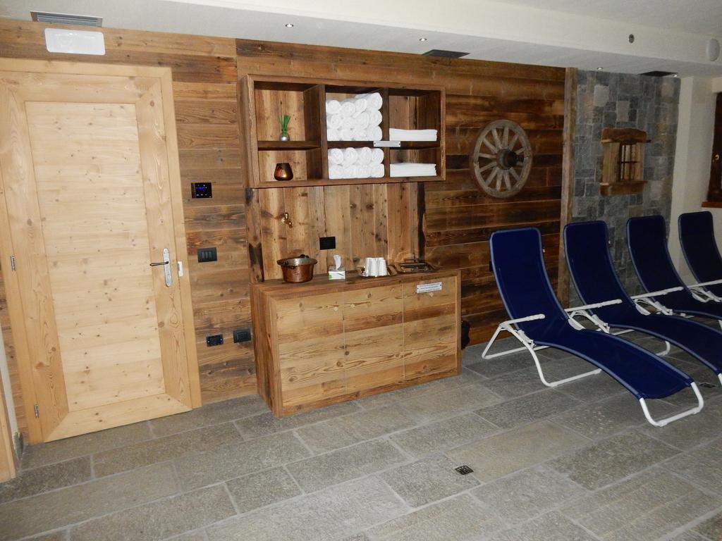 Residence Baita Cusini リヴィーニョ エクステリア 写真
