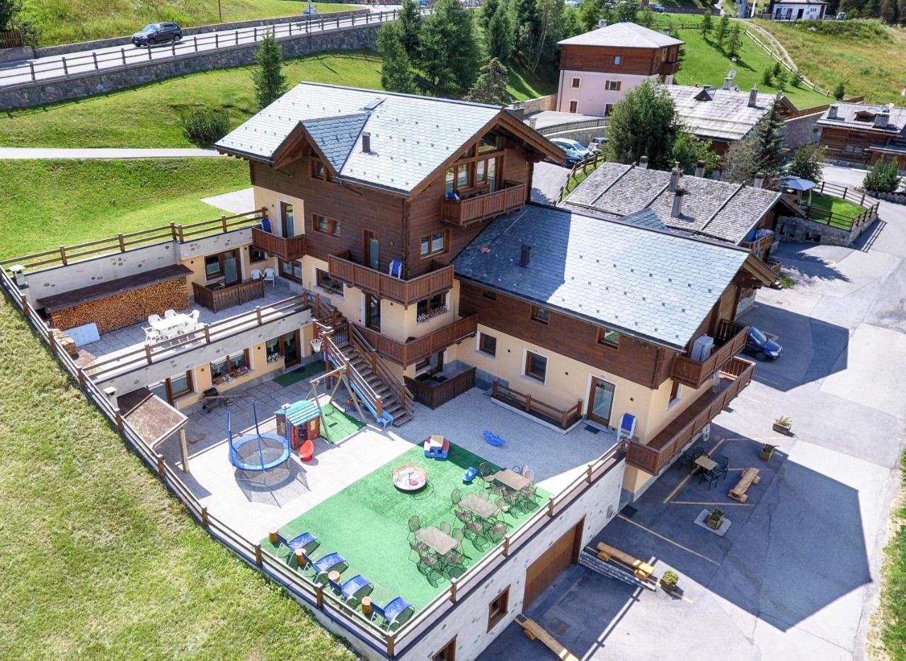 Residence Baita Cusini リヴィーニョ エクステリア 写真